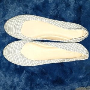 9 Chambray Denim and White Striped Flats - Universal Thread